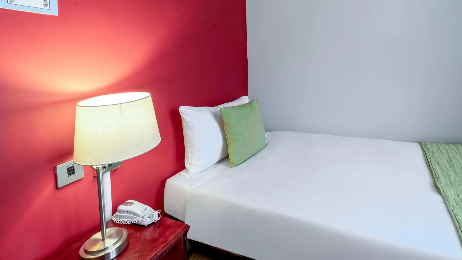 לונדון Britannia International Hotel Canary Wharf 4*,