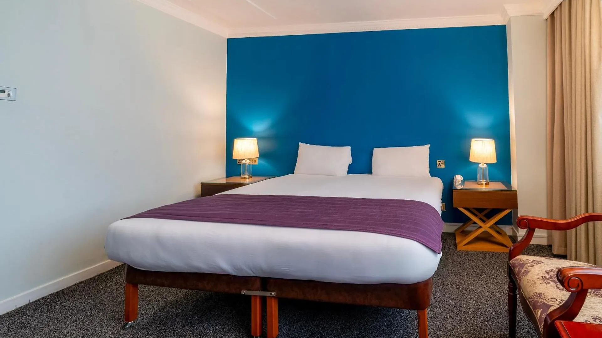 Britannia International Hotel Canary Wharf London 4*,